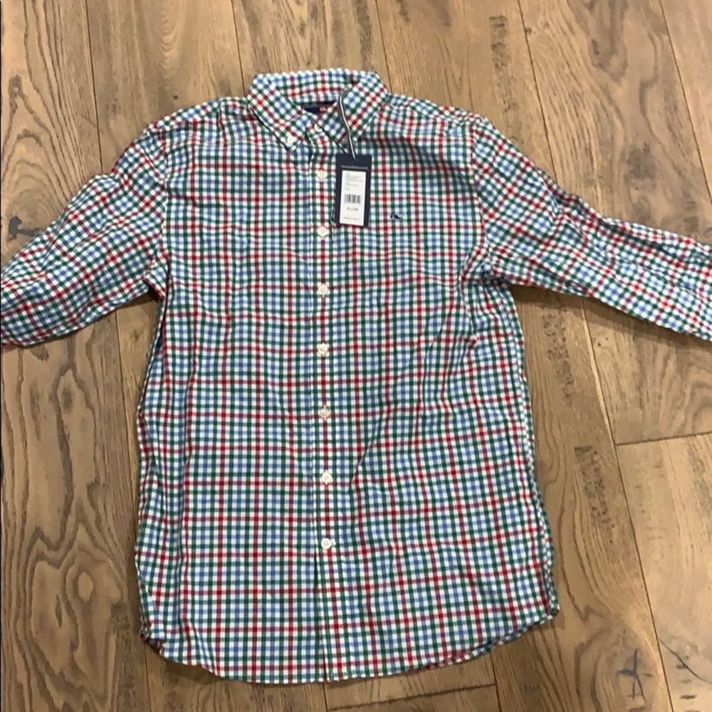 Brand new Vineyard Vines button down
